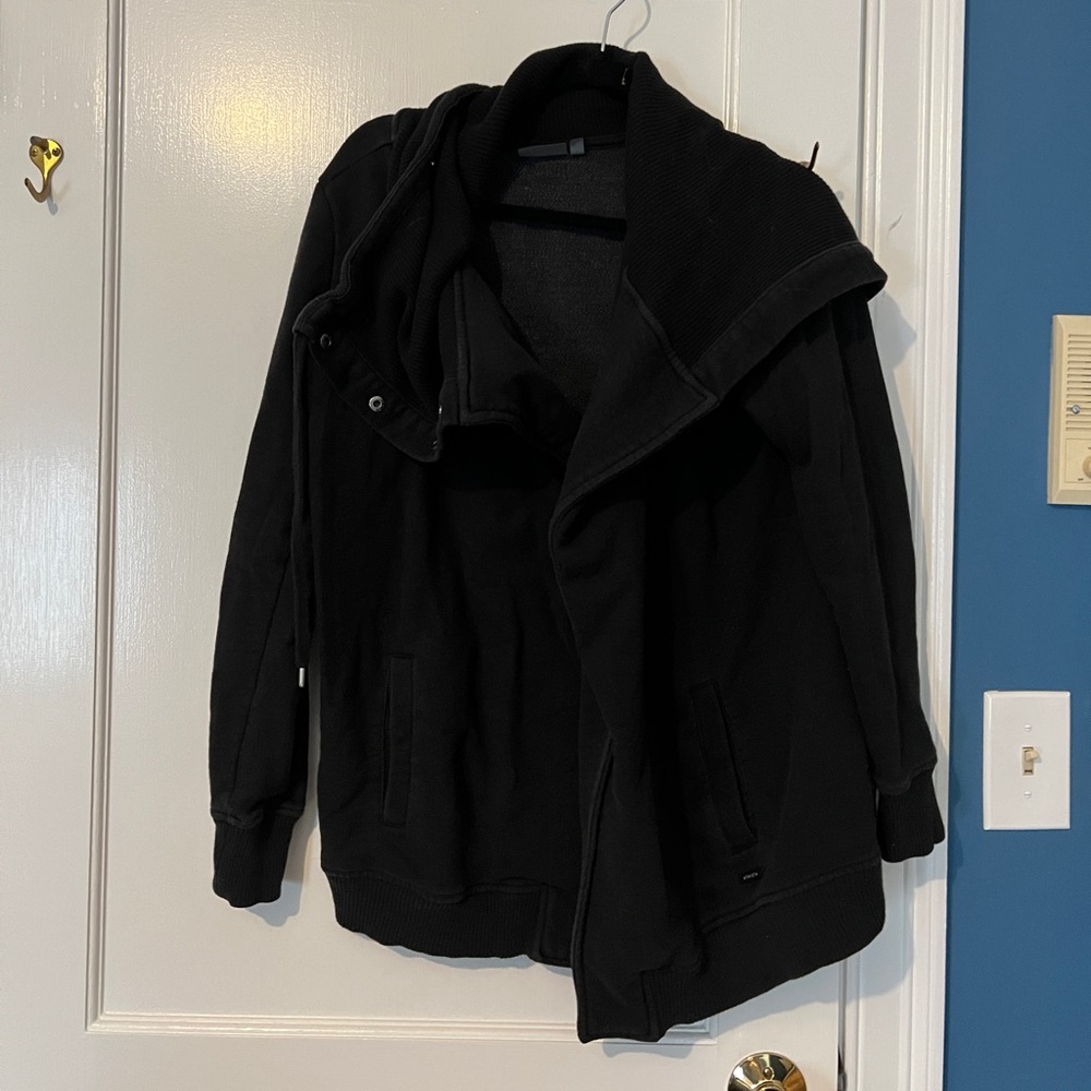 Athleta black buttoned sweatshirt - M